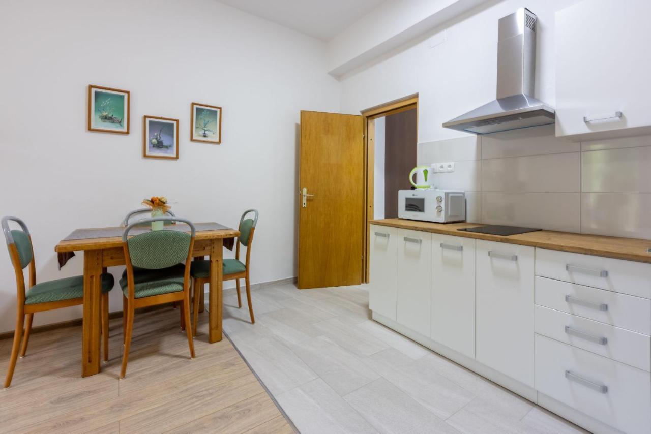 Apartment Ankica Crikvenica Buitenkant foto