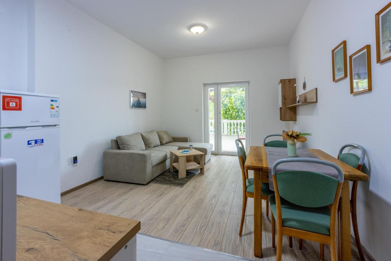 Apartment Ankica Crikvenica Buitenkant foto